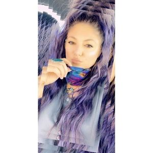 Meet your Posher, Alexcess